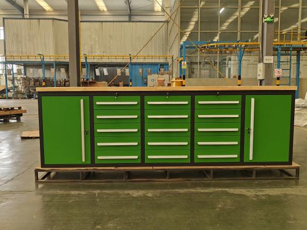 Grüne Workbench