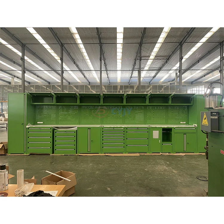 Maßgeschneiderte multifunktionale Garagenschränke