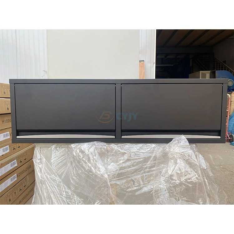 Doppel -Tür -Wandschrank
